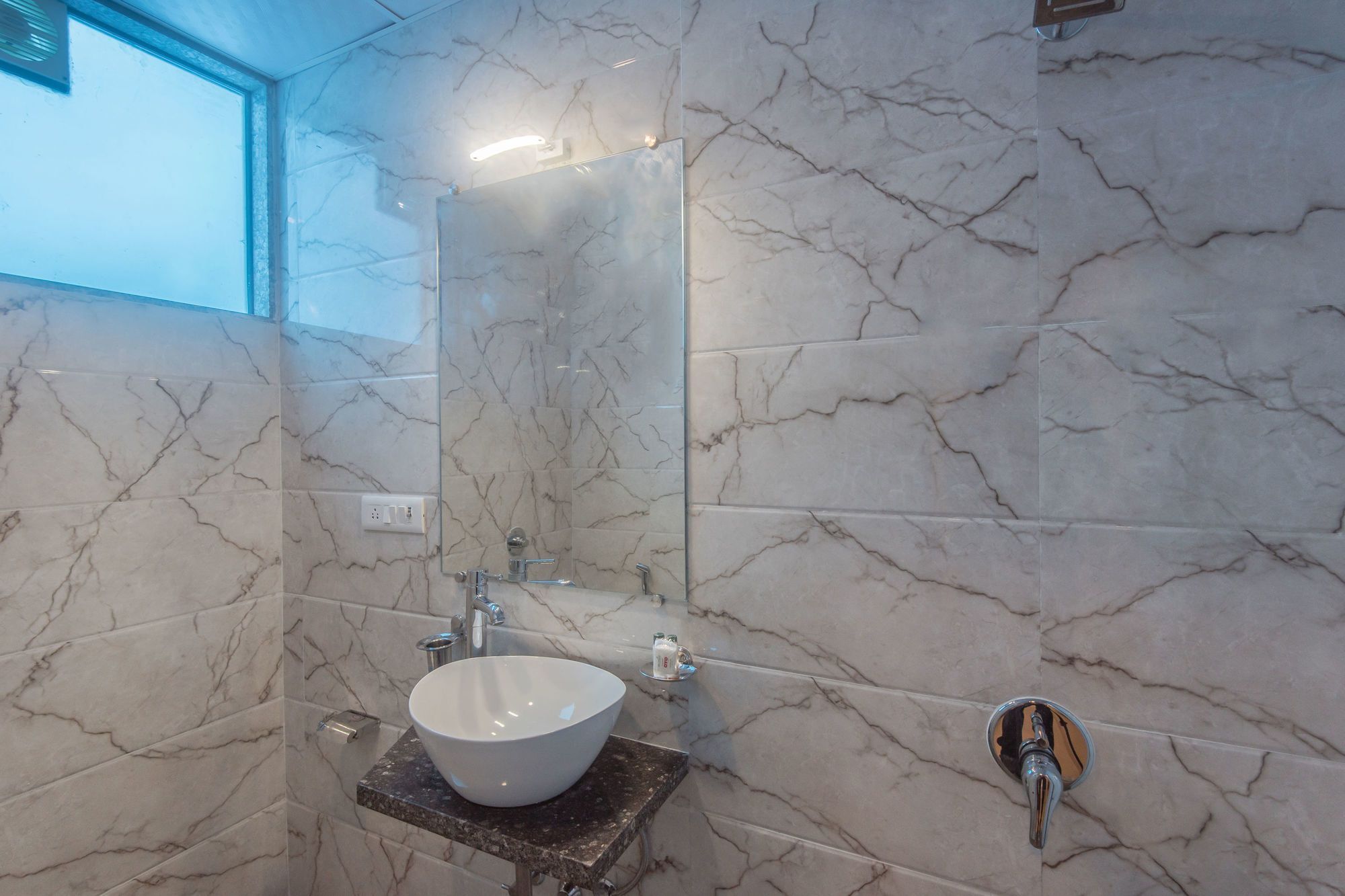 Fabhotel Arton Suite - Nr Mumbai International Airport Zewnętrze zdjęcie